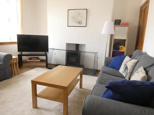 Central 2-bed Flat in Edinburgh