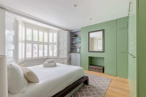 Gorgeous 2BD Garden Getaway, Victoria Park