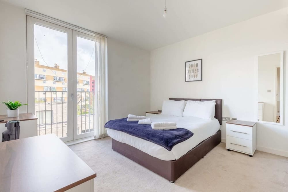 Radiant 1BD Retreat, North Maida Vale!