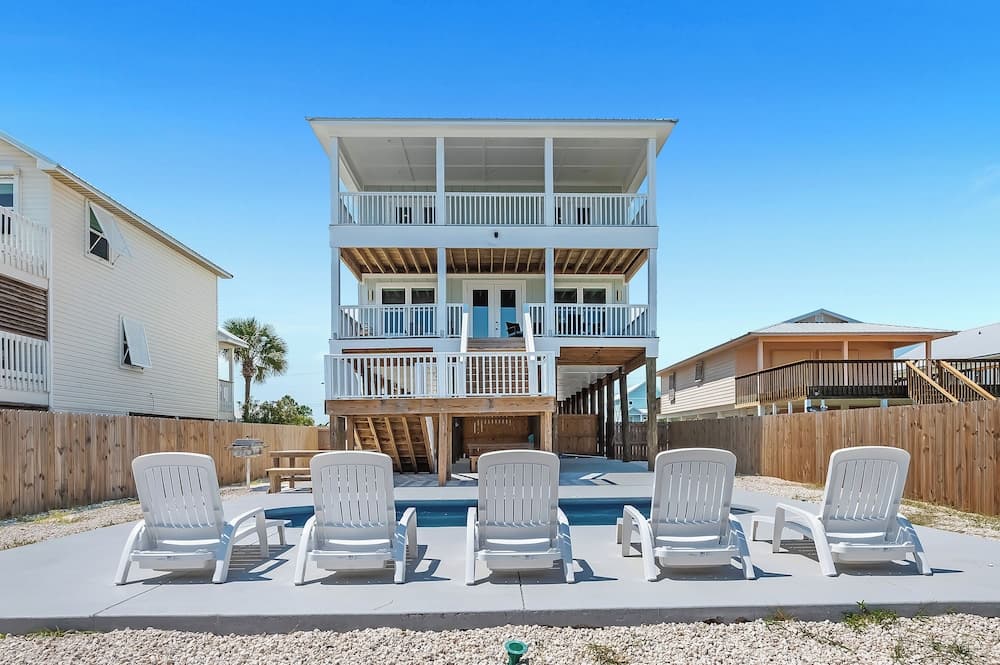 The Beach Fox with Private Pool
