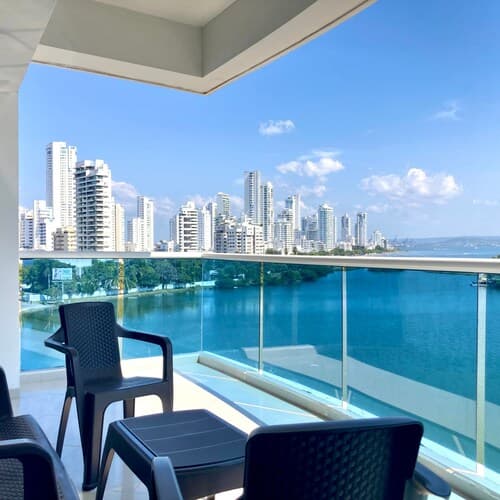 Stunning 2BR Apartment w/ Terrace n AC in CTG