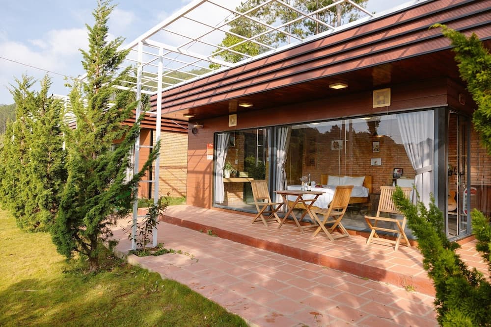 Konaklama yerinin ön cephesi