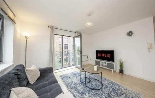 Novanest Salford Apartment