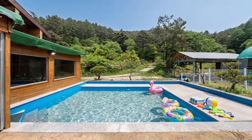 Cheongdo Ellago Poolvilla Pension