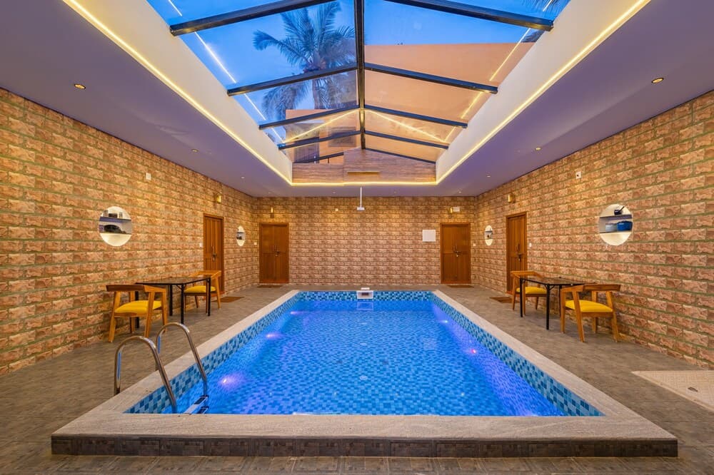 Teak Leaf Gateway Resort