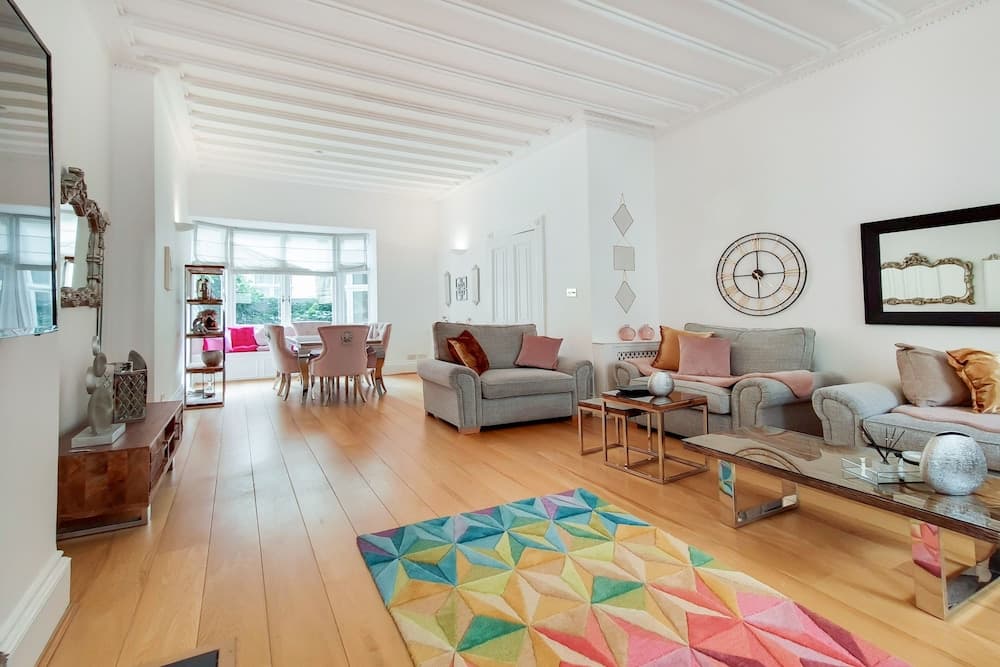 The Belgravia Residences