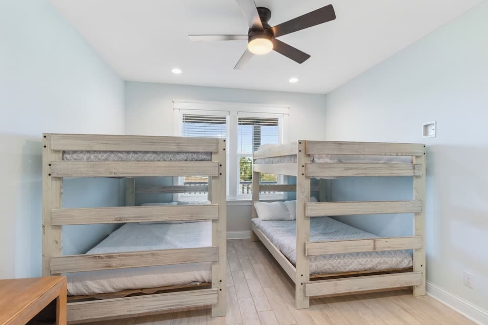 It’s Fox O'Clock Somewhere with Private Pool