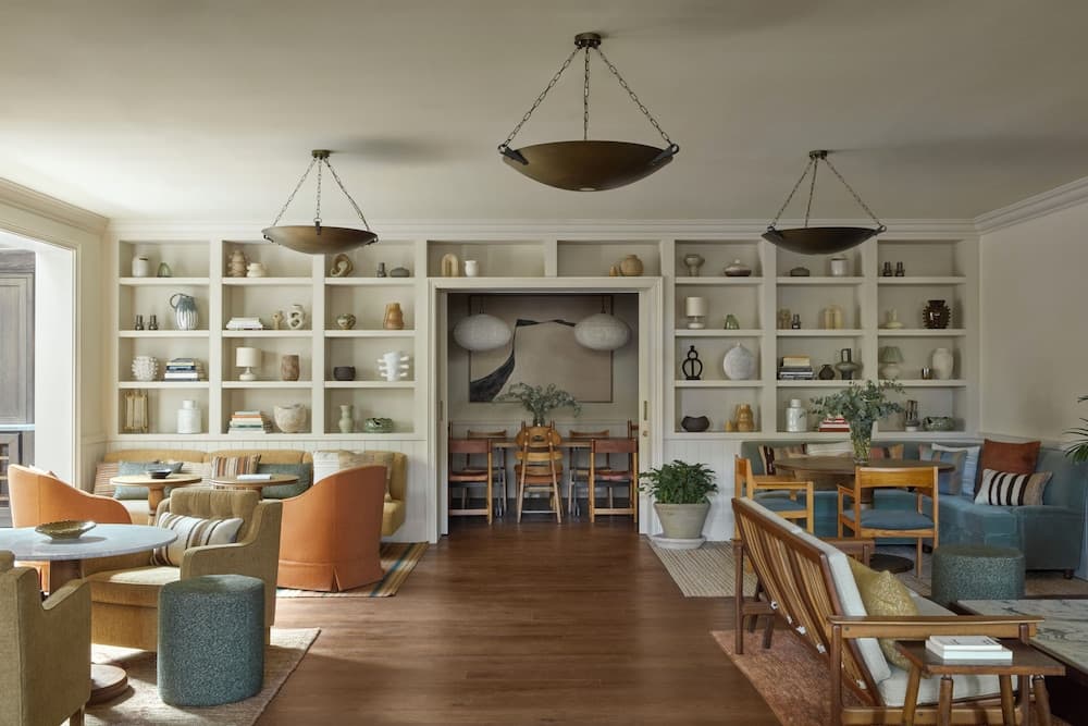 Lobi dinlenme salonu