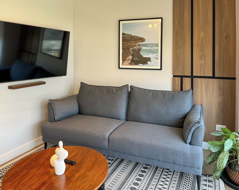 Gray By Wynwood House