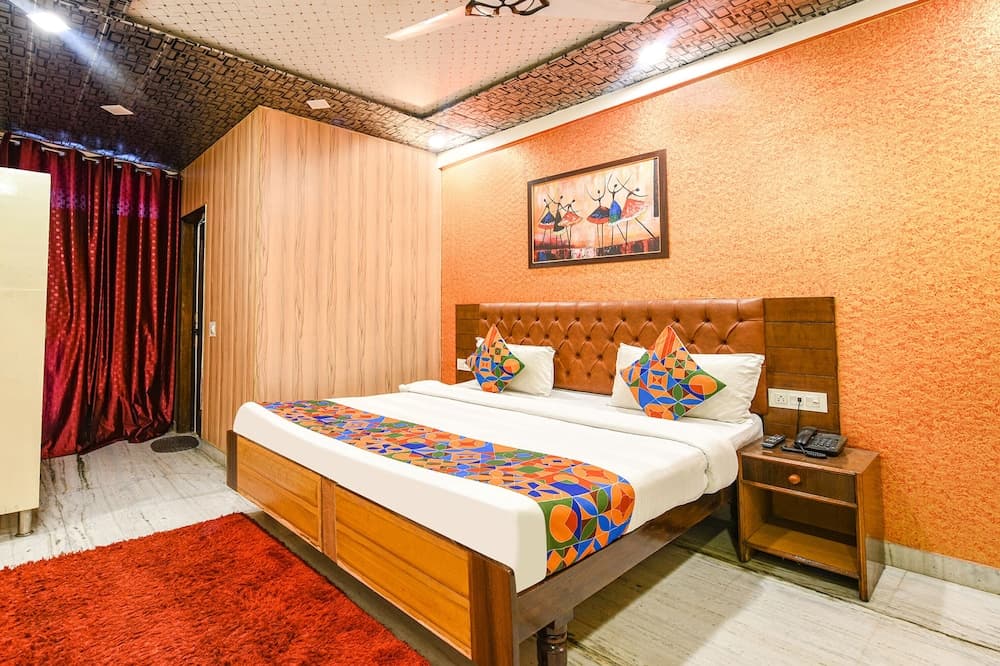 Fabhotel Krishna Palace