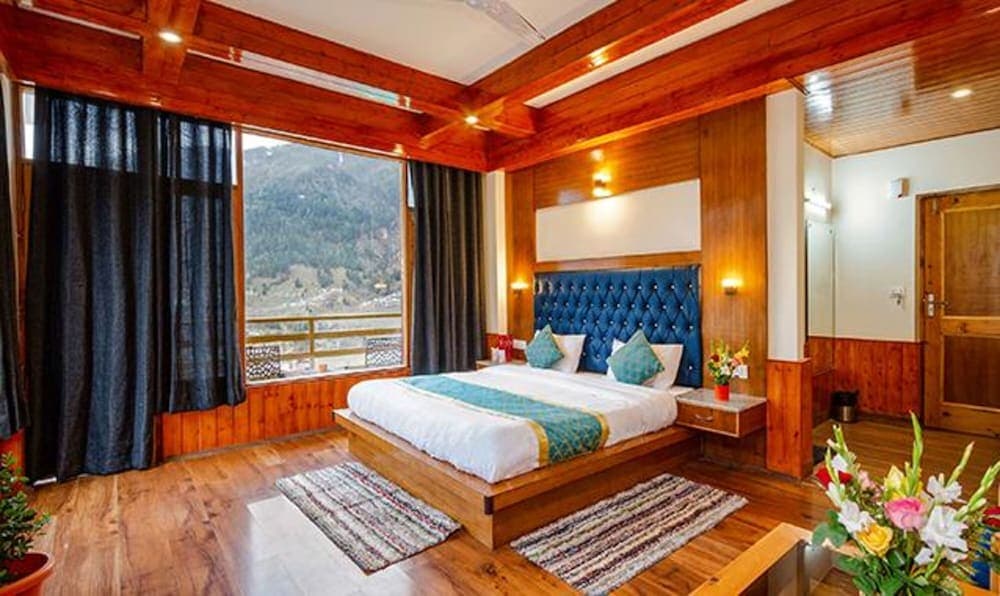 Fabhotel La Kailasha Regency