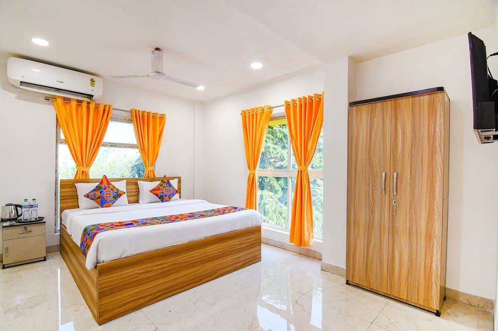 Fabhotel Grand Hazra Inn