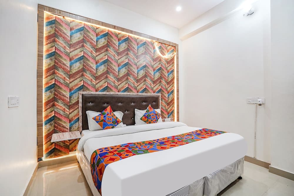 Fabhotel Siya Bihari