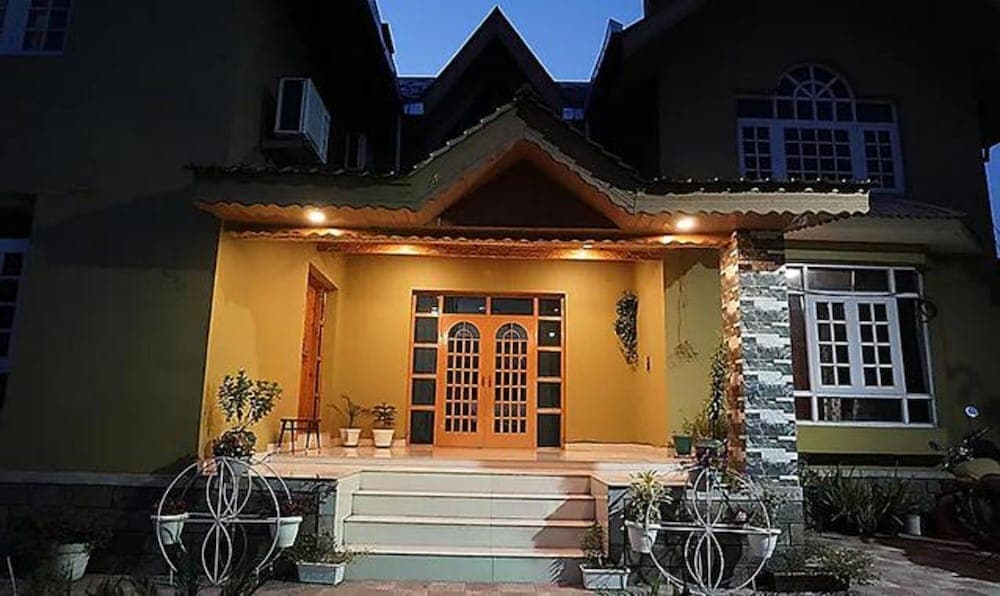 Fabhotel Farsal Villa