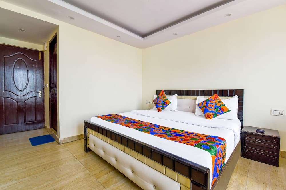 FabExpress Sagar Plaza