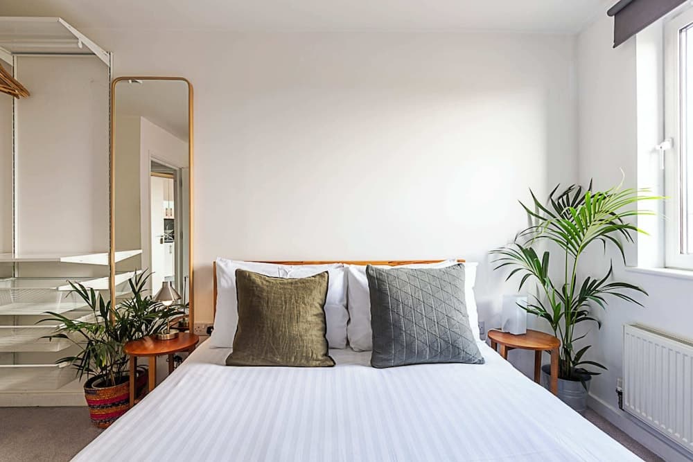 Chic & Modern Dalston Apartment