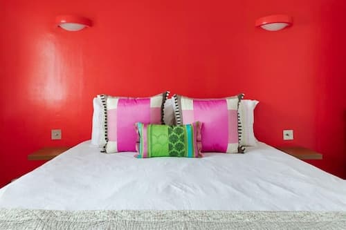 Stylish Apartment With Private Rooftop in Covent Garden
