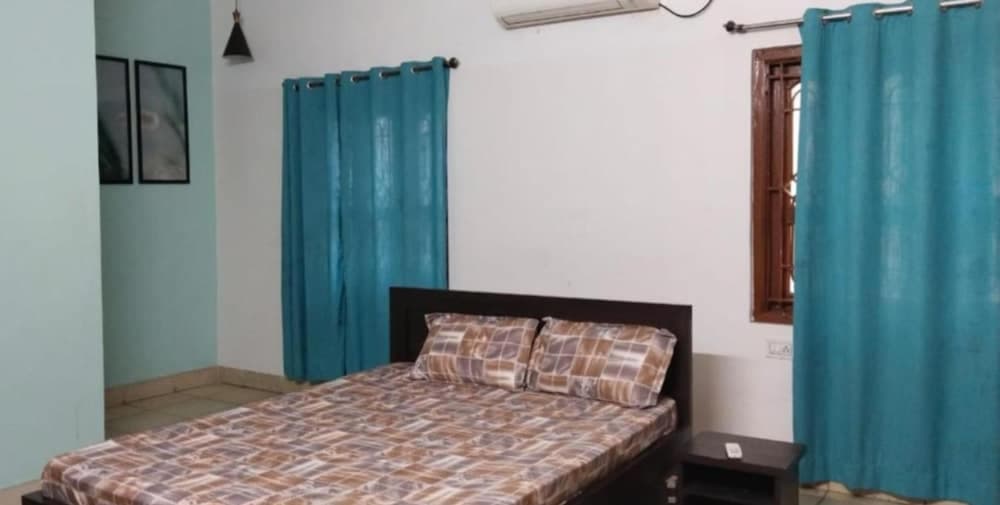 Goroomgo Kalinga Guest House Bhubaneswar