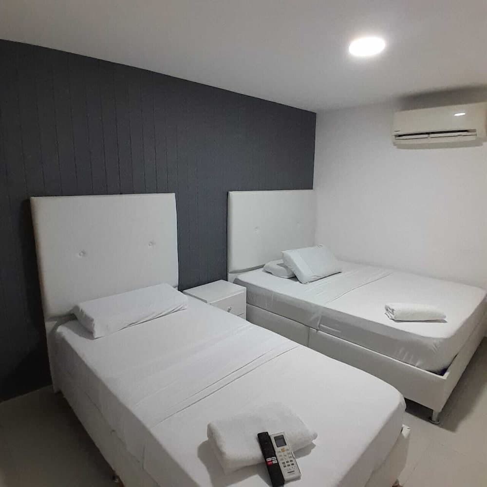 Hotel Puerta de San Cayetano