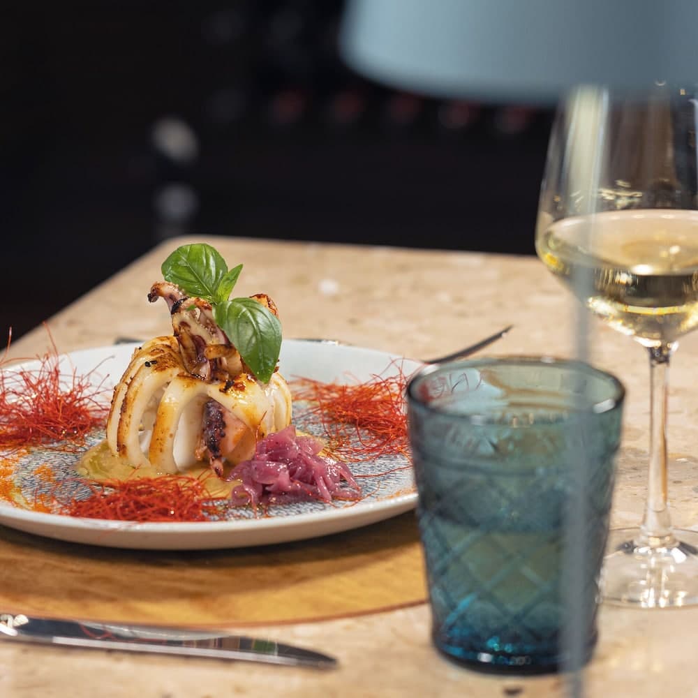 Çiftler için yemek servisi