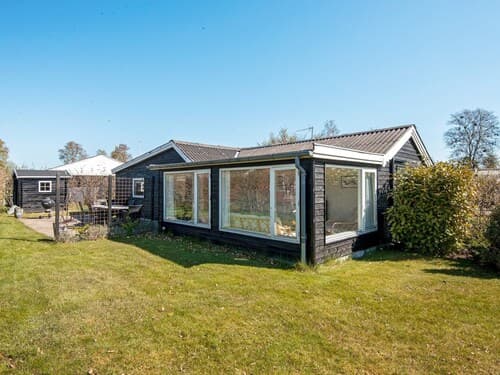 8 Person Holiday Home in Grenaa