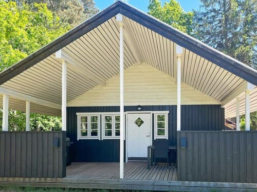 6 Person Holiday Home in Glesborg