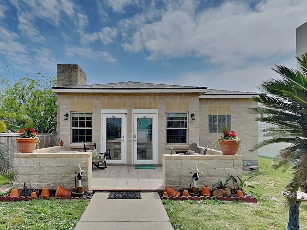 Avea609-island Cabana