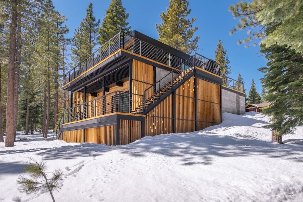 Truckee Container House by Sierra Getaways