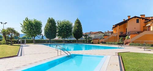 I Girasoli D10 by Wonderful Italy