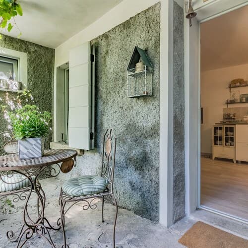 Green Garden House in Lierna