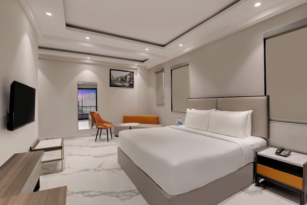 Hoften Sukh Vasa, Sector 51 Gurgaon