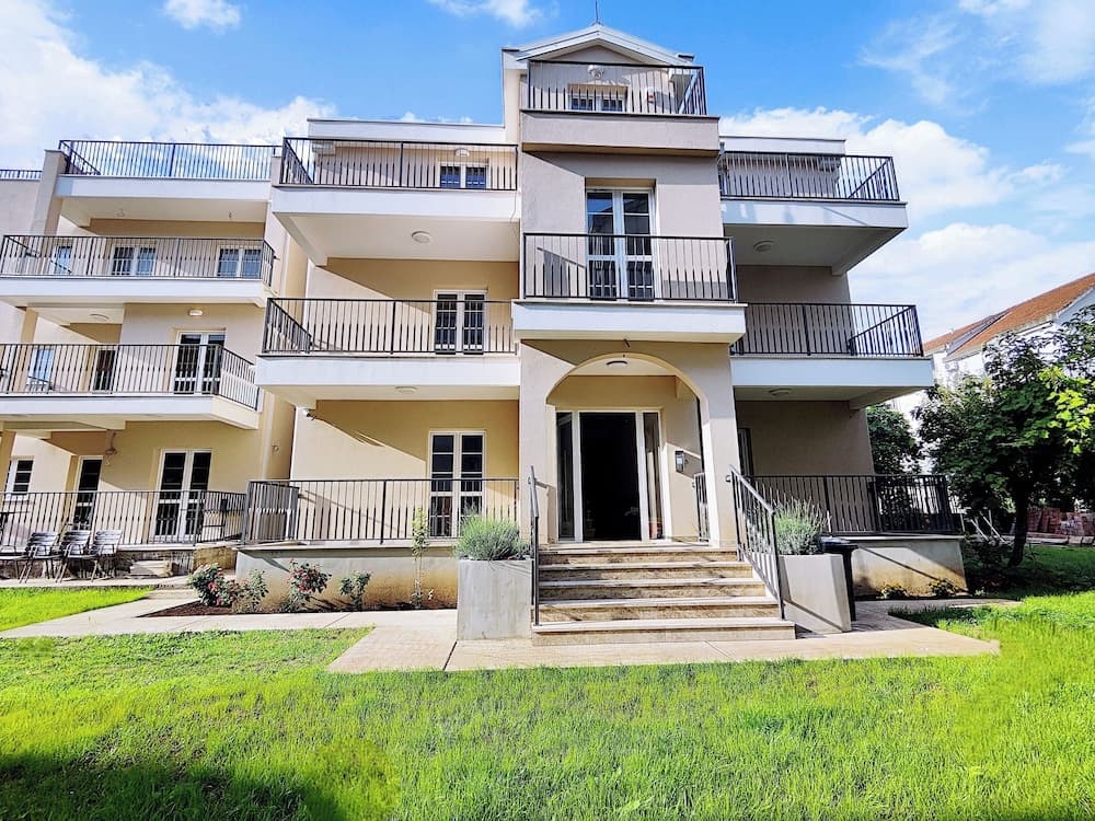 Bofani Apartments Budva