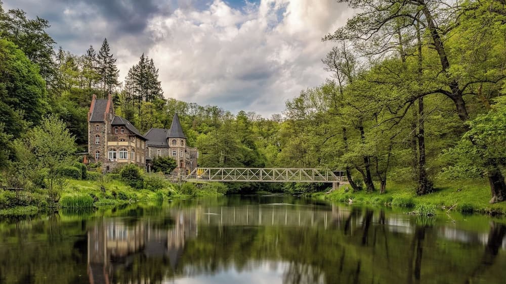 Konaklama yerinin ön cephesi