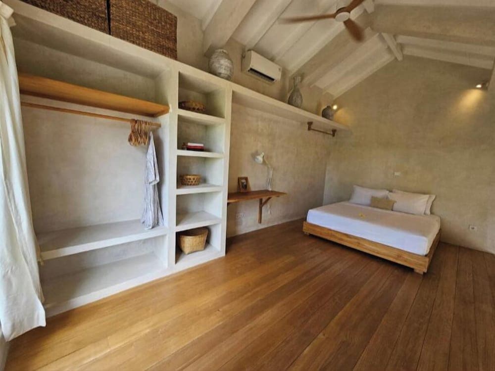 Modern Loft Style Villa Canggu