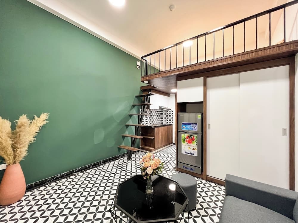 NINE HOUSING 82 Kim Ma