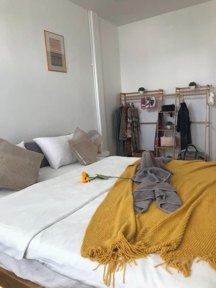 3 Bedroom Villa Din Daeng BKK