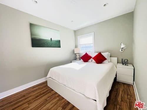 12B Venice Beach Access Stay
