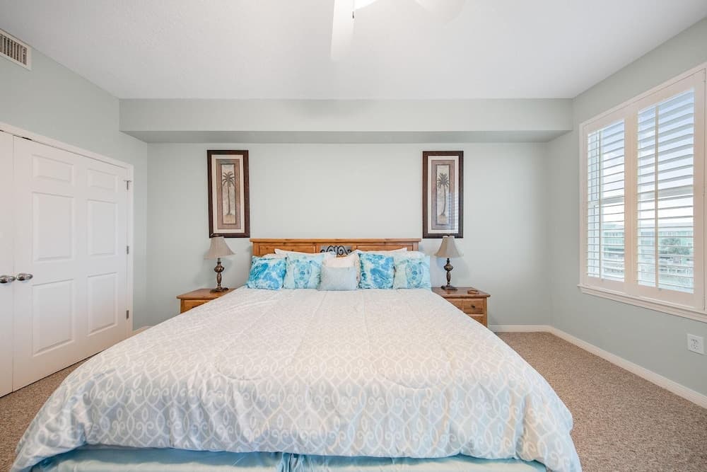 Navy Cove Harbor 1206