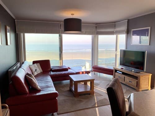 Apartment in Nieuwpoort by the Beach