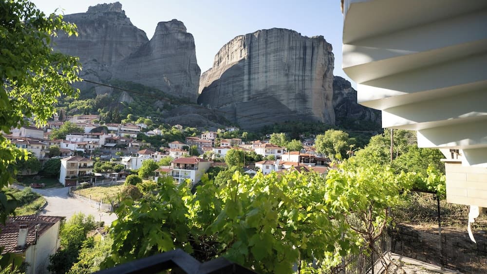 Konaklama yerinin ön cephesi