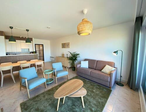 Apartment in Nieuwpoort With Sea Views