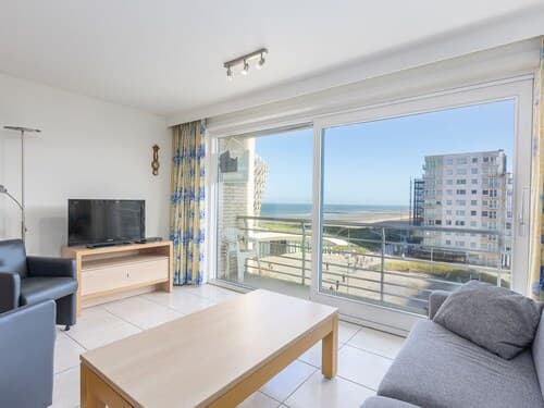 Bright Apartment With Stunning sea View