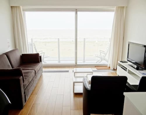 Nieuwpoort Beach Escape