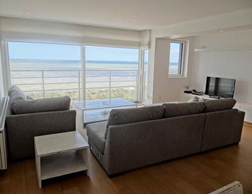 Nieuwpoort Beachfront Comfort