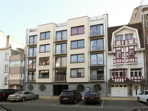 Stylish Stay by the Seafront