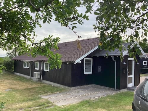 8 Person Holiday Home in Hojslev