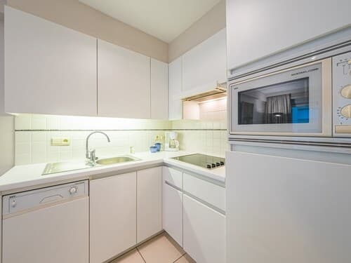 Well-maintained Apartment With sea View