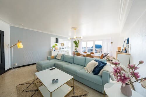Apartment With 3 Bedrooms Near the sea