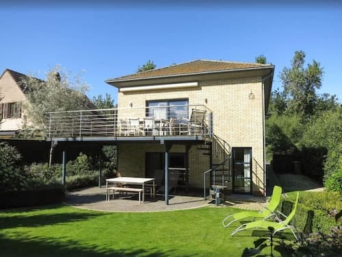 Villa in Oostduinkerke Near Dunes
