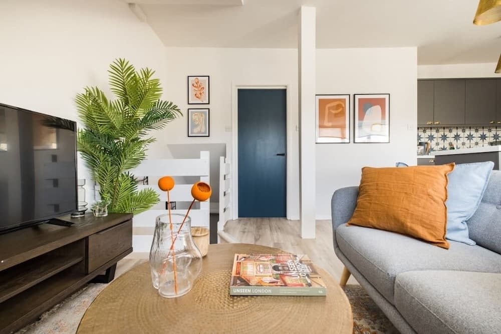 The West Hampstead Retreat - Modern & Bright 1bdr Apartment